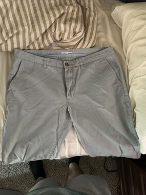 Slate & Stone Light Gray Flat-Front Cotton Chinos